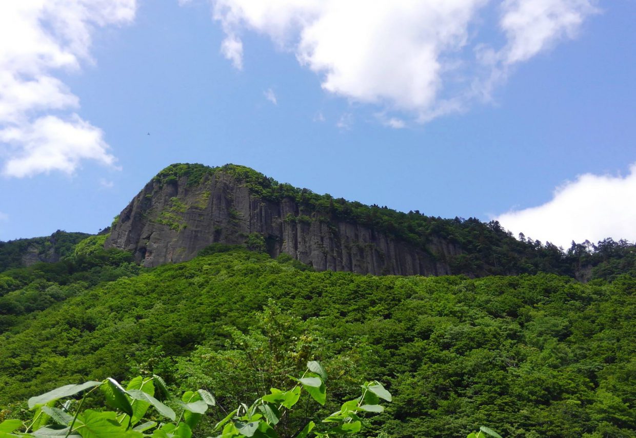 「磐司岩(ばんじいわ)」は今が、見頃です。