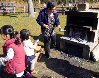 Kite making & Sweet potato baking workshop