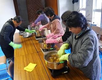 Autumn plant dyeing workshop